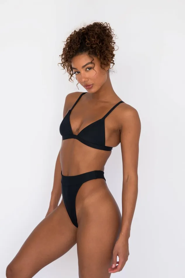 Skatie Tops Kourtney Bikini Top Black 8211 Women