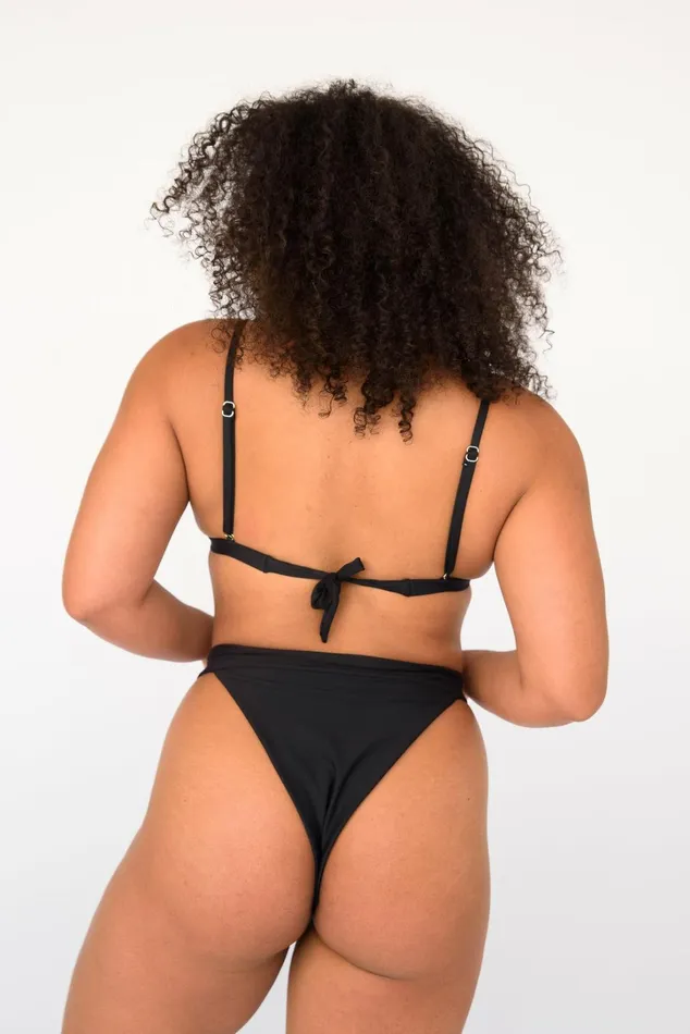Skatie Tops Kourtney Bikini Top Black 8211 Women