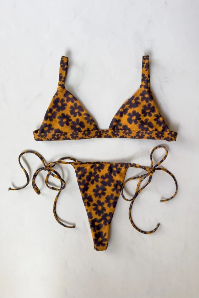 Skatie Tops Kourtney Bikini Top Hendrix 8211 Women