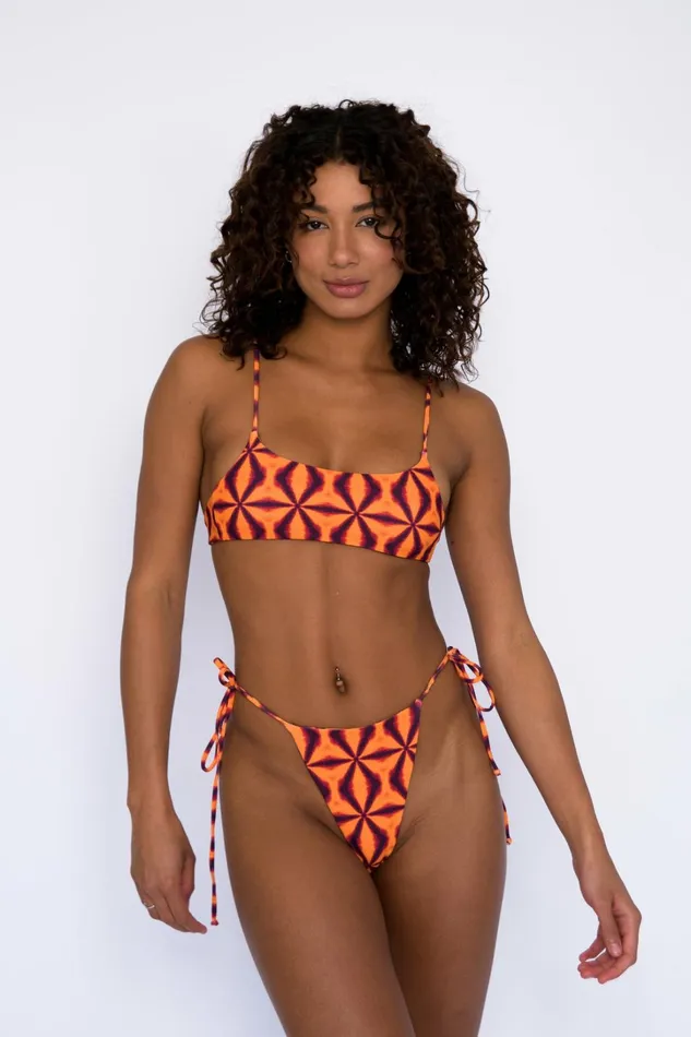 Skatie Tops Maddie Top Lava 8211 Women