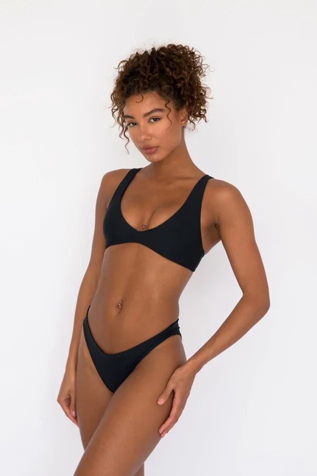 Skatie Tops Sami Bikini Top Black 8211 Women
