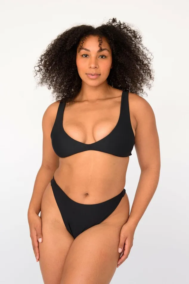 Skatie Tops Sami Bikini Top Black 8211 Women