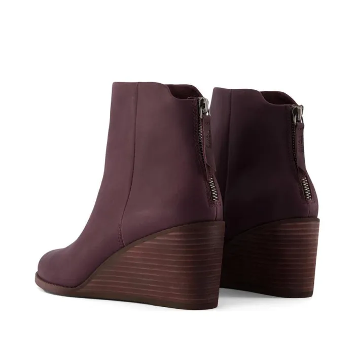 Toms Boots and Booties Casey Ankle Boot Blackberry Leather 8211 Women Toms Boots and Booties Casey Ankle Boot Blackberry Leather 8211 Women