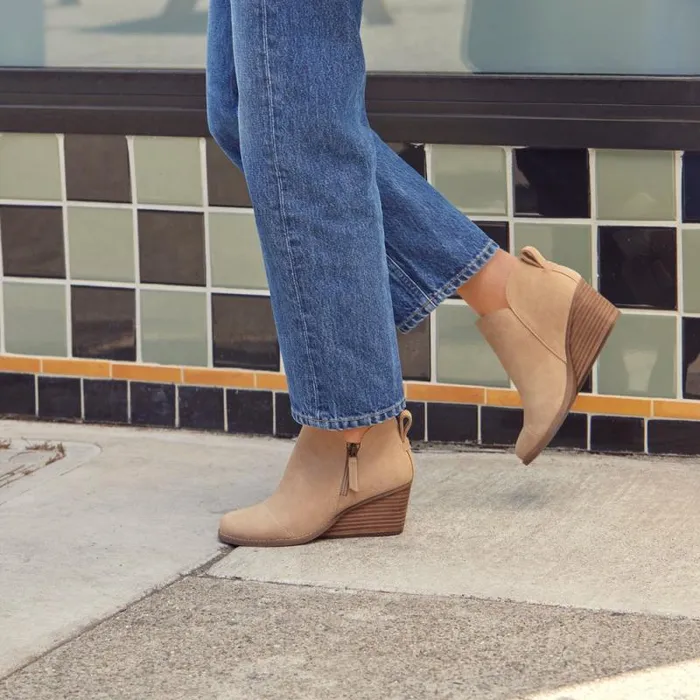 Toms Boots and Booties Goldie Wedge Boot Oatmeal Suede 8211 Women Toms Boots and Booties Goldie Wedge Boot Oatmeal Suede 8211 Women
