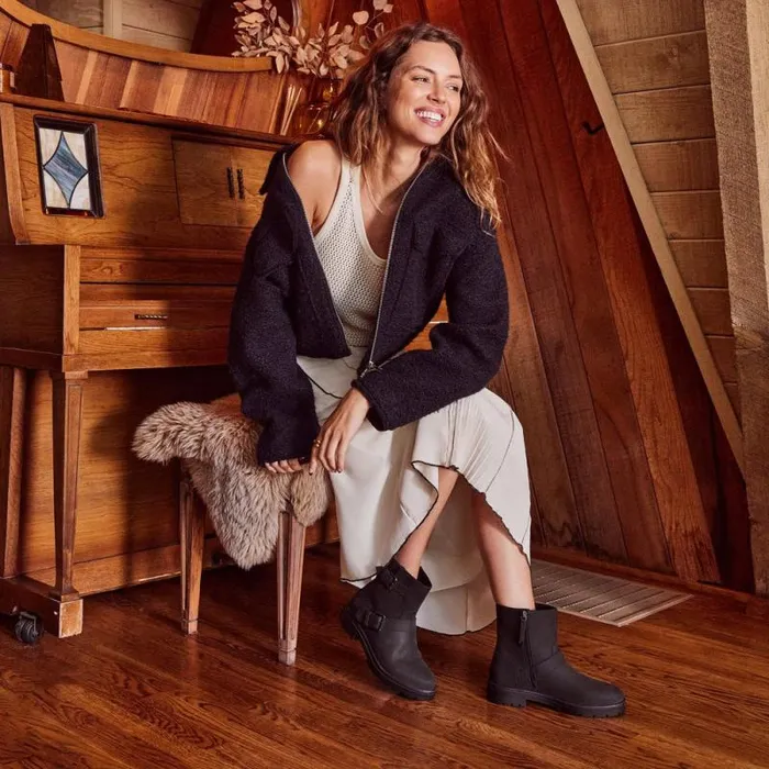 Toms Boots and Booties Ionie Moto Boot Black Nubuck Leather 8211 Women Toms Boots and Booties Ionie Moto Boot Black Nubuck Leather 8211 Women