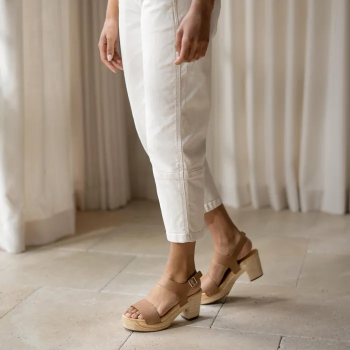 Women AllDay Open Toe Clog Almond Nisolo Sandals
