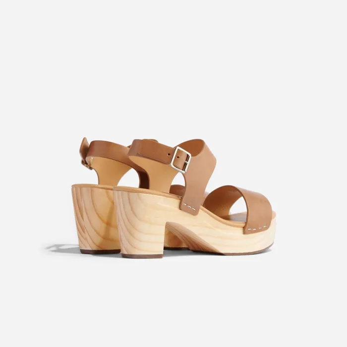 Women AllDay Open Toe Clog Almond Nisolo Sandals