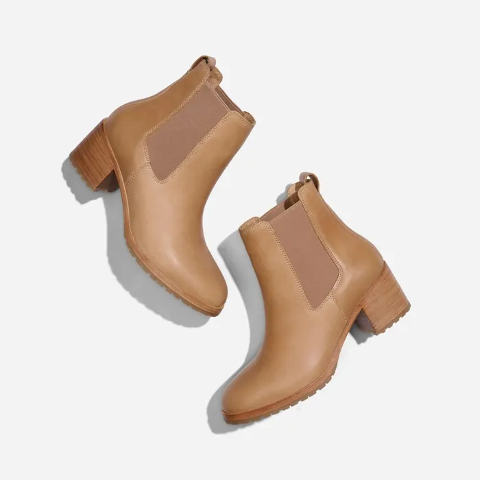Women Ana GoTo Heeled Chelsea Boot Almond Nisolo Boots