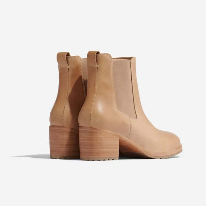 Women Ana GoTo Heeled Chelsea Boot Almond Nisolo Boots