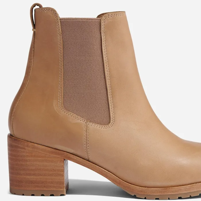 Women Ana GoTo Heeled Chelsea Boot Almond Nisolo Boots