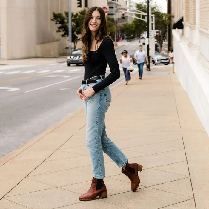 Women Ana GoTo Heeled Chelsea Boot Auburn Nisolo Boots