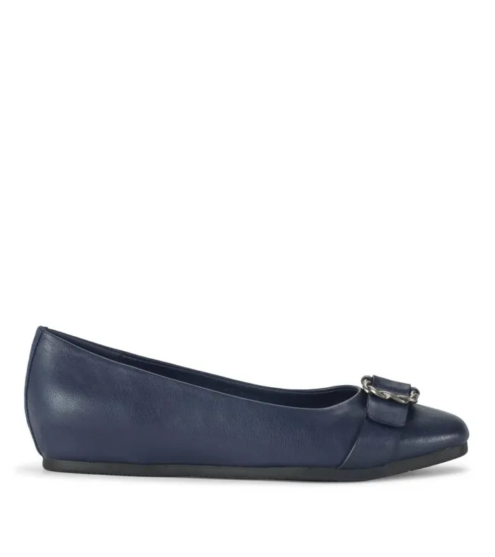 Women Baretraps Flats and Loafers Colette Flat Midnight Women Baretraps Flats and Loafers Colette Flat Midnight