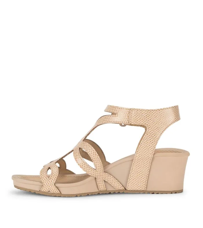 Women Baretraps Wedge Sandals Raeanne Wedge Sandal Sand Women Baretraps Wedge Sandals Raeanne Wedge Sandal Sand