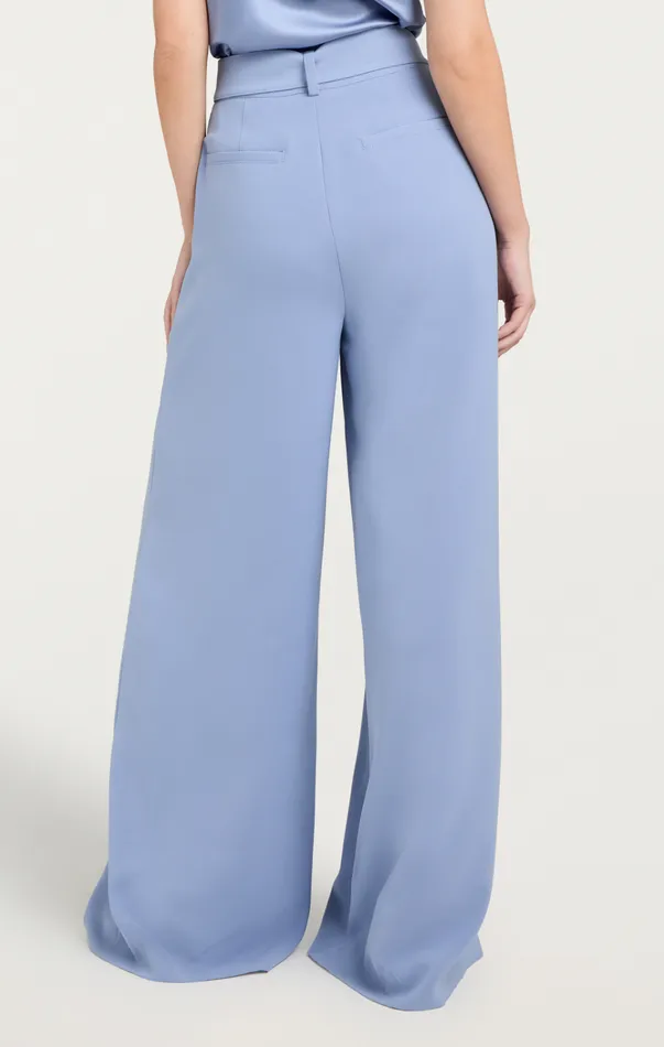 Women Cinq Sept Bottoms Shauna Pant Stonewash