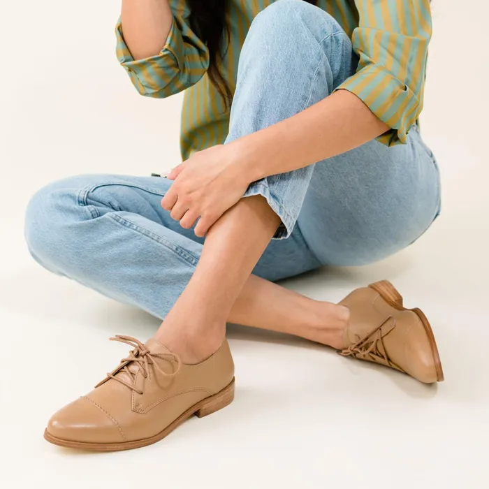 Women Emilia Cap Toe Oxford Almond Nisolo Flats and Slip Ons