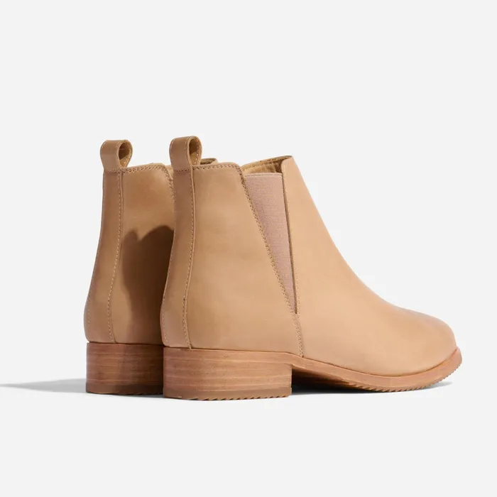 Women Eva Everyday Chelsea Boot Almond Nisolo Boots