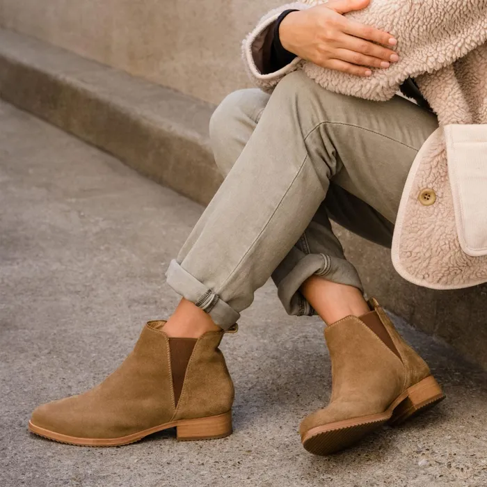 Women Eva Everyday Chelsea Boot Taupe Suede Nisolo Boots