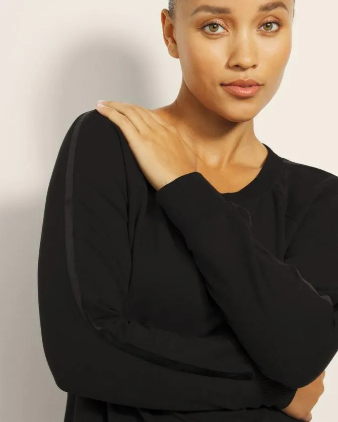Women Soma Tops Ultra Soft Fleece Velour Trim Crewneck Black