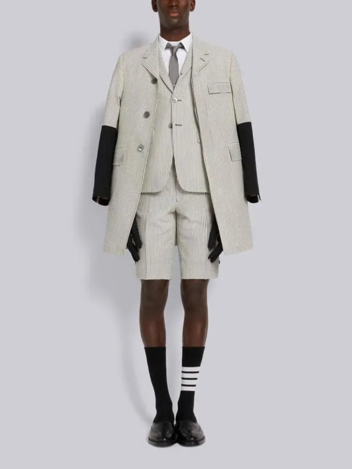 Wool Seersucker Classic Backstrap Short Medium Grey Men Thom Browne Trousers