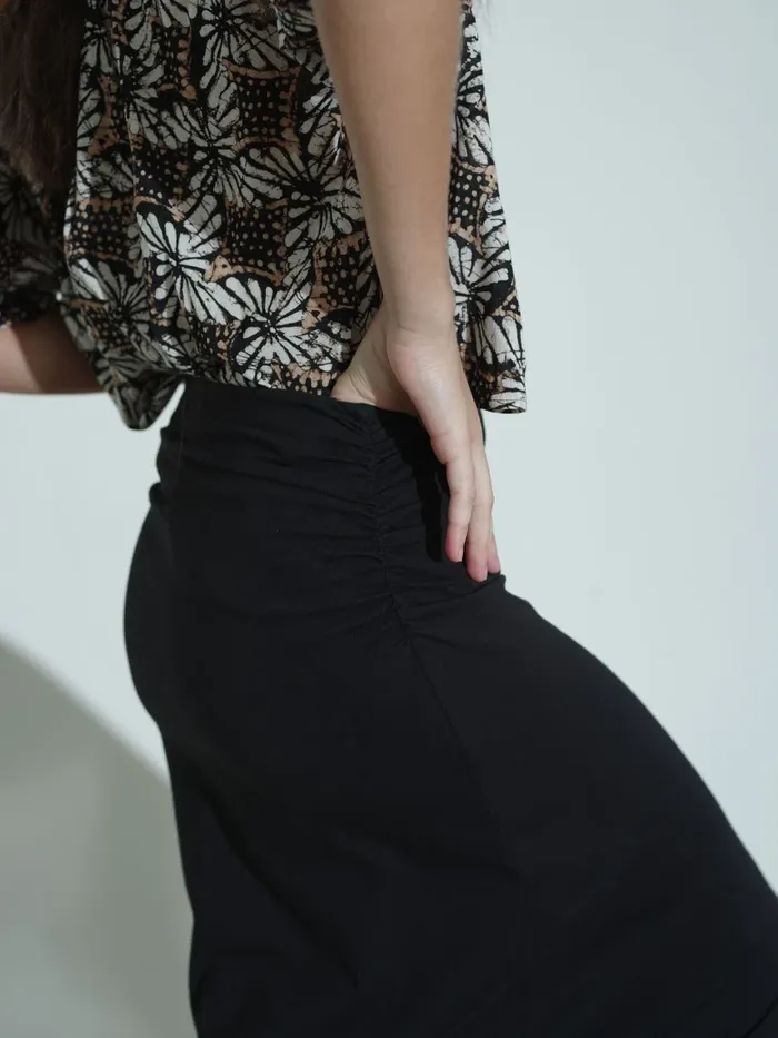 XRENA Skirts Women Black Lenny Skirt XRENA Skirts Women Black Lenny Skirt